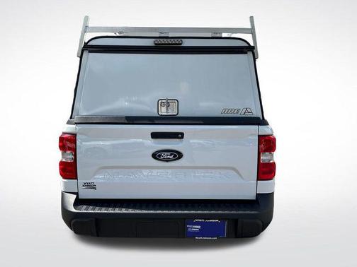 Oxford White 2025 Ford Maverick XL