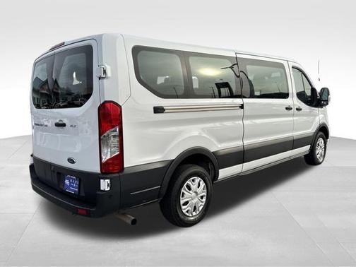 2022 Ford Transit-350 XLT