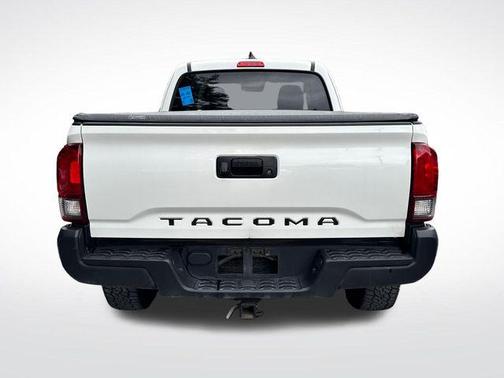 Ice Cap 2023 Toyota Tacoma SR