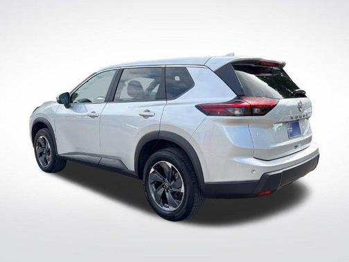 Brilliant Silver Metallic 2025 Nissan Rogue SV