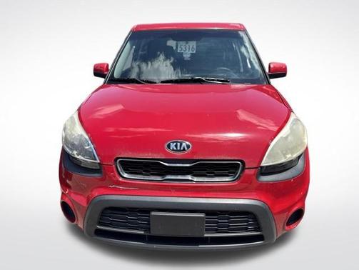 Molten 2013 Kia Soul Base