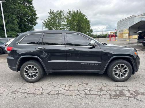 Brilliant Black Crystal Pearlcoat 2014 Jeep Grand Cherokee Limited