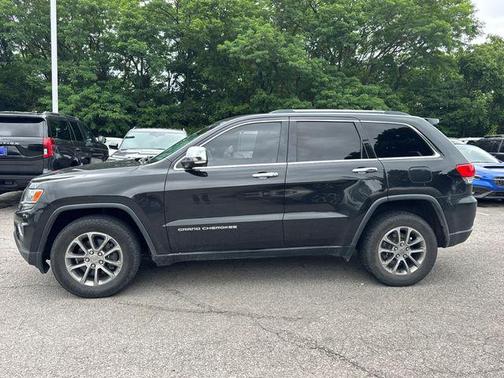 Brilliant Black Crystal Pearlcoat 2014 Jeep Grand Cherokee Limited