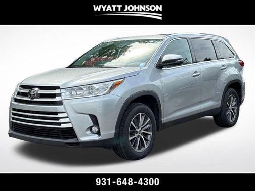 Celestial Silver Metallic 2019 Toyota Highlander XLE
