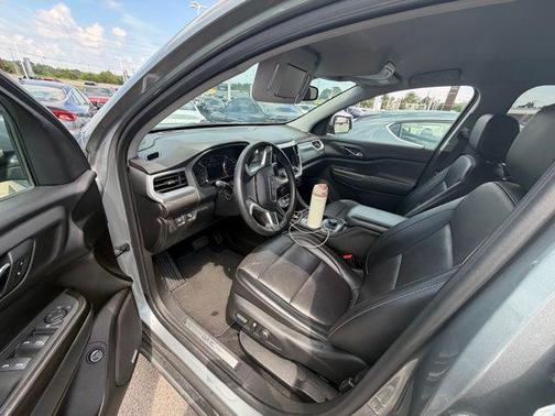 Sterling Metallic 2023 GMC Acadia FWD SLT