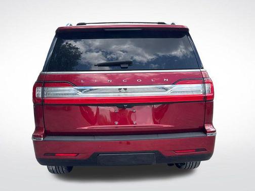 Ruby Red Metallic 2019 Lincoln Navigator L Reserve