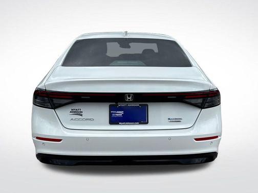 Platinum White Pearl 2025 Honda Accord Hybrid Touring