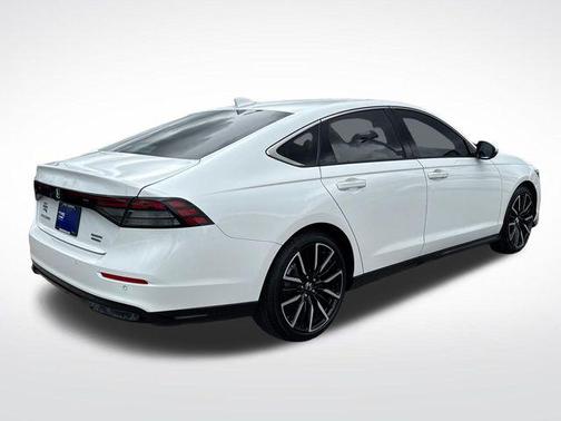 Platinum White Pearl 2025 Honda Accord Hybrid Touring