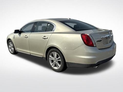 2010 Lincoln MKS Base
