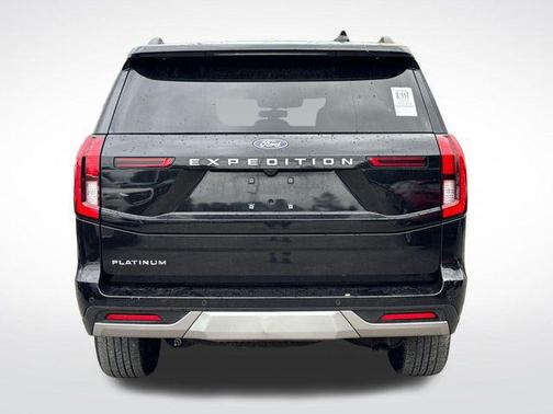 Black Metallic 2025 Ford Expedition Platinum