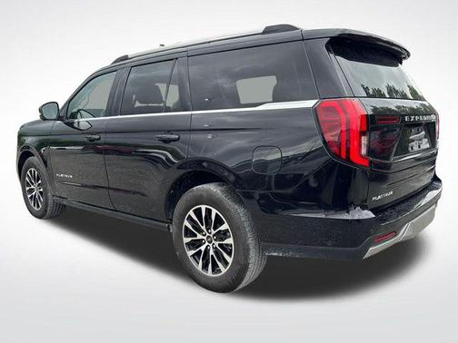 Black Metallic 2025 Ford Expedition Platinum