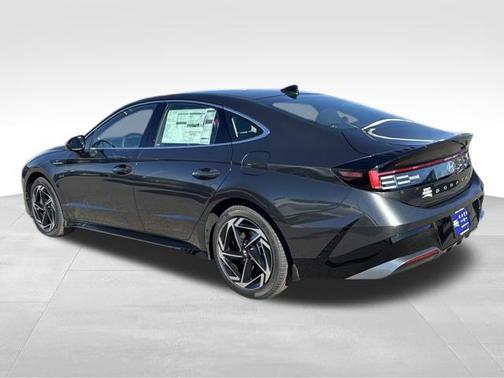 2026 Hyundai SONATA SEL