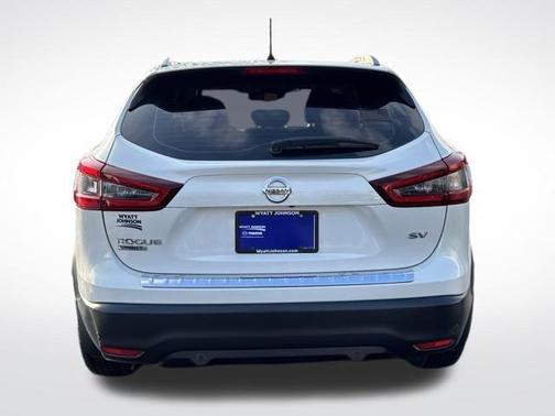 2021 Nissan Rogue Sport SV