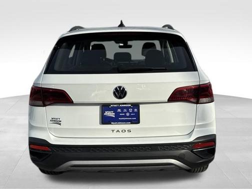 2024 Volkswagen Taos 1.5T S