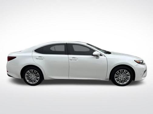 2017 Lexus ES 350 Base