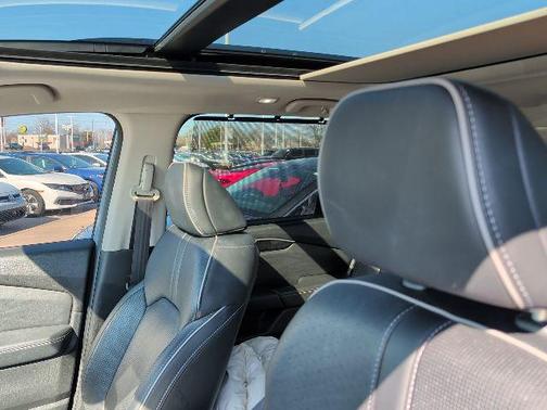 2023 Honda Pilot AWD Elite