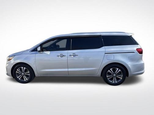2020 Kia Sedona SX