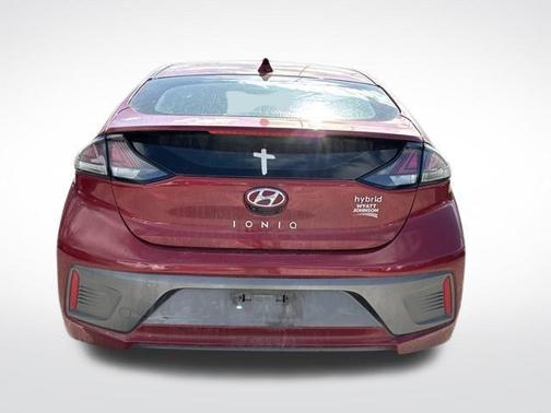 2020 Hyundai IONIQ Hybrid SEL