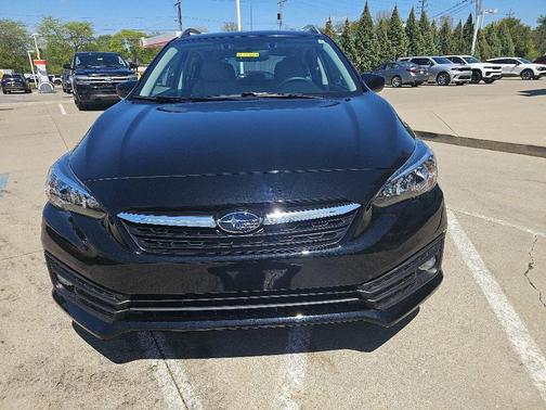 Crystal Black Silica 2021 Subaru Impreza 2.0i Premium