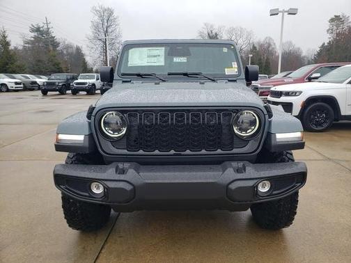 2026 Jeep Gladiator Sport