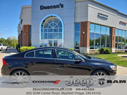 Onyx Black Metallic 2016 Volvo S60 Inscription T5 Drive-E Premier