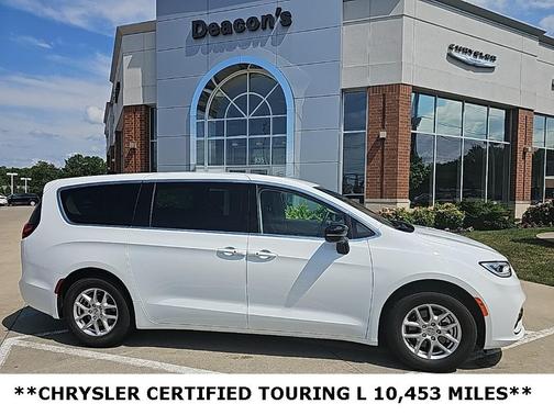 2024 Chrysler Pacifica Touring-L