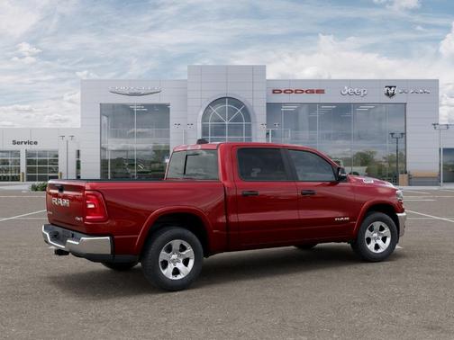Molten Red Pearlcoat 2026 RAM 1500 Big Horn/Lone Star