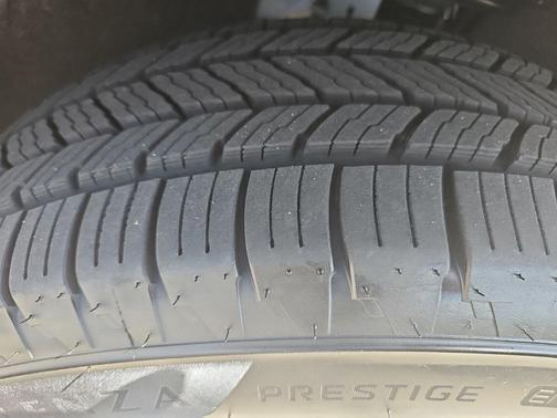 Sterling Gray Metallic 2023 Chevrolet Traverse LS