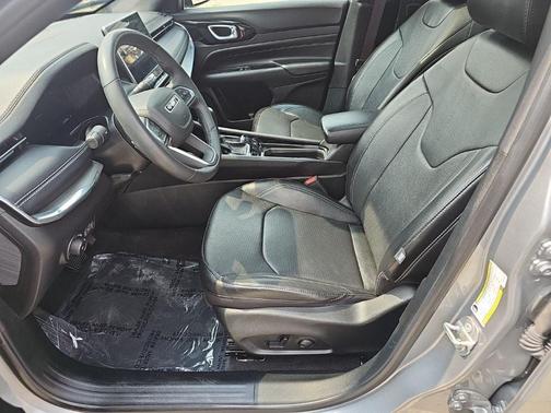 Billet Silver Metallic Clearcoat 2023 Jeep Compass Altitude