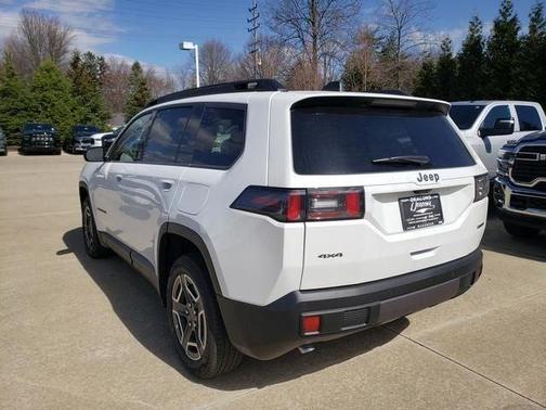 2026 Jeep Cherokee LAREDO/LIMITED