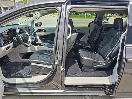 2021 Chrysler Pacifica Limited