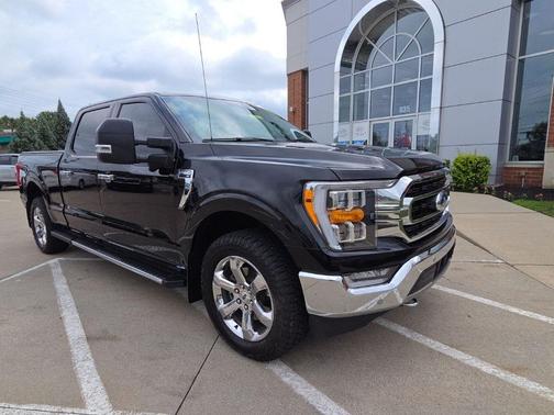 Black Metallic 2021 Ford F-150 XLT