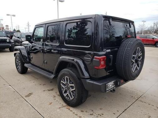 2025 Jeep Wrangler Sahara
