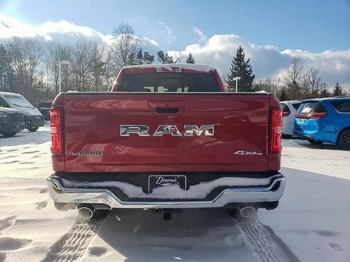 Molten Red Pearlcoat 2026 RAM 1500 Laramie