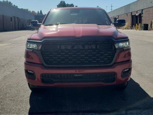 Molten Red Pearlcoat 2026 RAM 1500 Big Horn/Lone Star