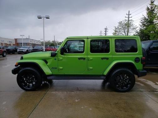 2025 Jeep Wrangler 4xe Sahara