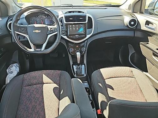 2017 Chevrolet Sonic LT