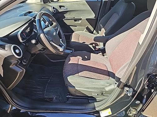 2017 Chevrolet Sonic LT