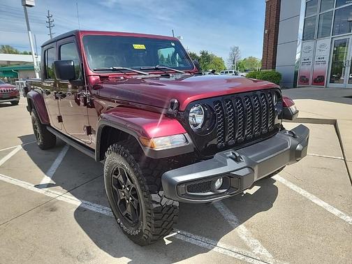2021 Jeep Gladiator Sport