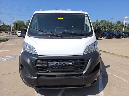 Bright White Clearcoat 2025 RAM ProMaster 1500 Low Roof
