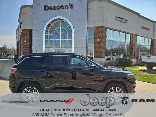 Diamond Black 2023 Jeep Compass Latitude Lux