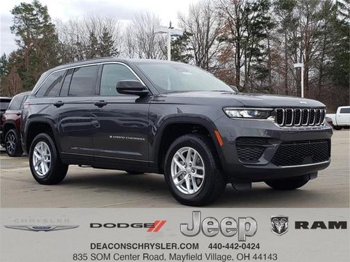 2025 Jeep Grand Cherokee Laredo