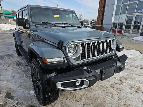 2025 Jeep Wrangler 4xe Sahara