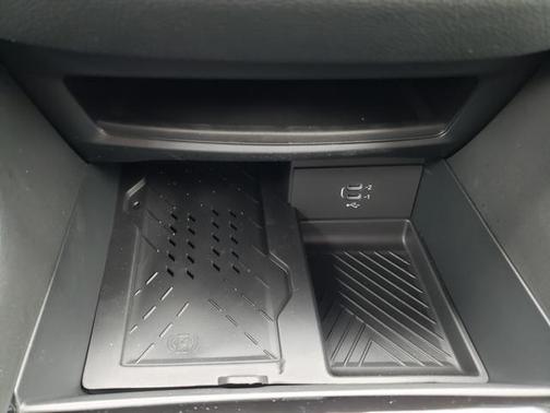 Silver Mist Clearcoat 2026 Chrysler Pacifica Limited