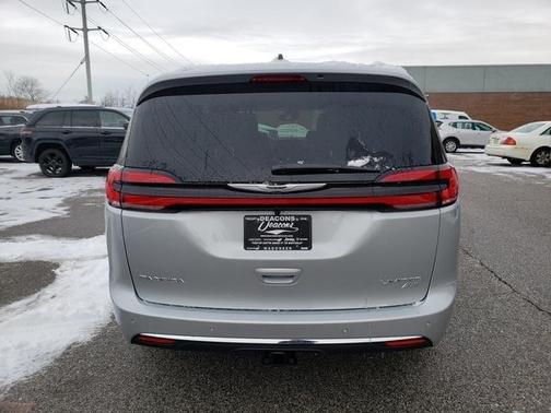2026 Chrysler Pacifica Limited