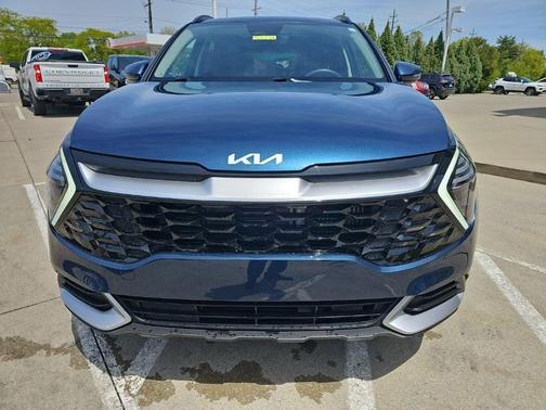 Blue 2025 Kia Sportage Hybrid EX