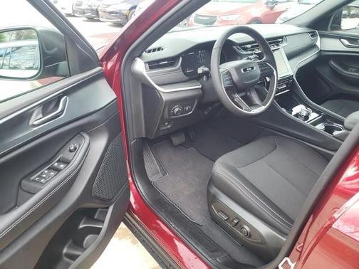 Velvet Red 2026 Jeep Grand Cherokee L Laredo