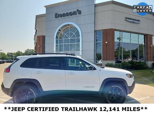 2022 Jeep Cherokee Trailhawk