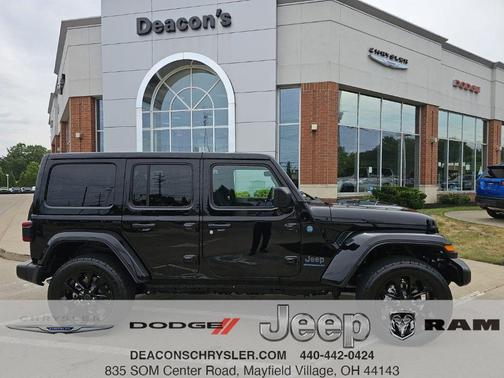 Black Clearcoat 2025 Jeep Wrangler 4xe Sahara