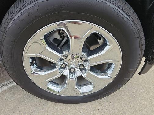 Diamond Black 2026 RAM 1500 Big Horn/Lone Star